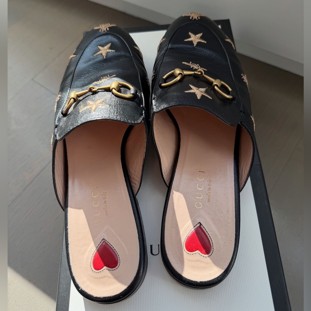 Gucci Princetown Bees & Stars Embroidered Mule Slide
Size IT 37 | US 7